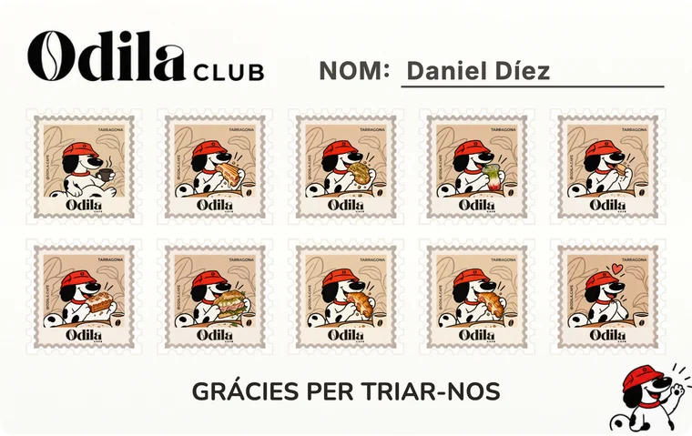 Tres targetes de fidelització fetes amb l'app, cadascuna d'un negoci diferent.